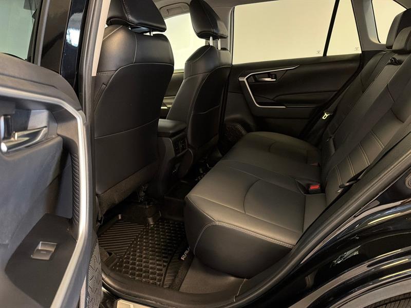 toyota RAV4 2022 - 17