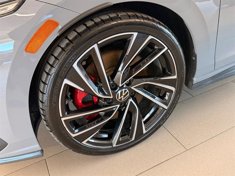 volkswagen Golf GTI 2023 - 8