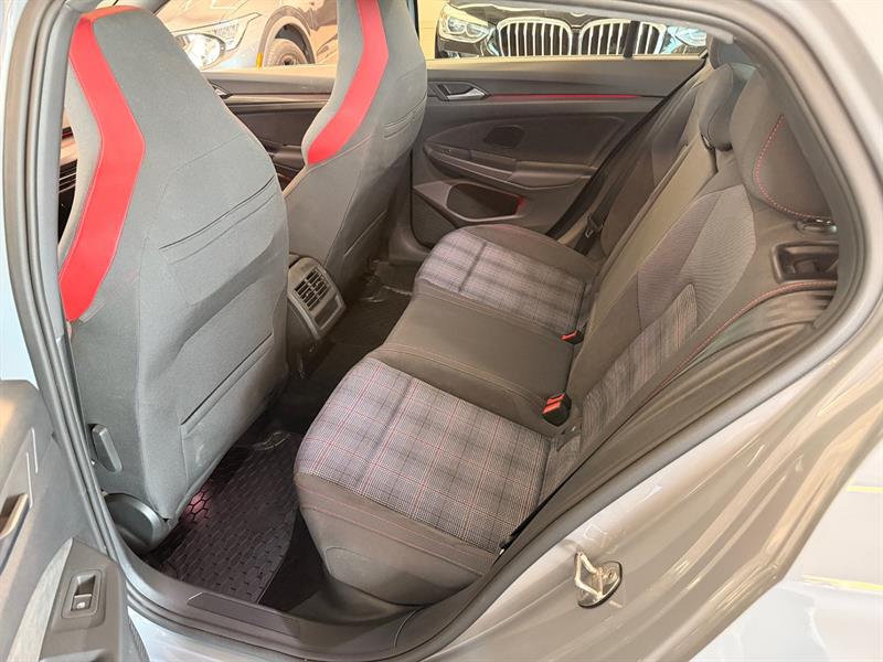 volkswagen Golf GTI 2023 - 9