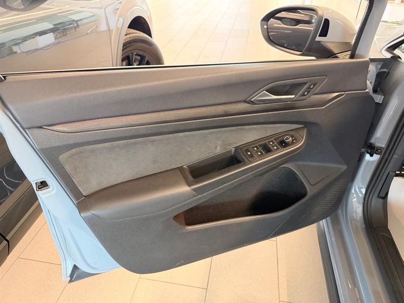 volkswagen Golf GTI 2023 - 11
