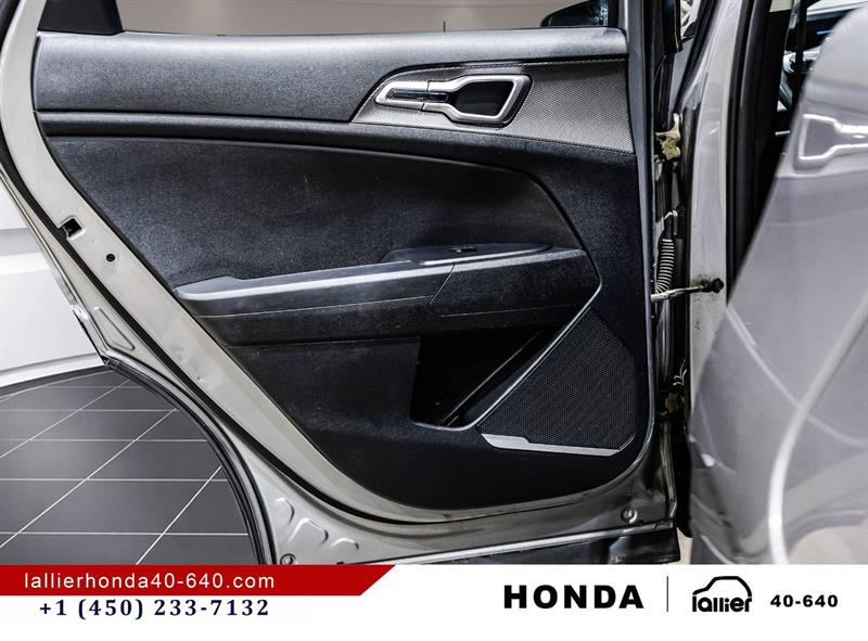 kia Sportage 2023 - 12