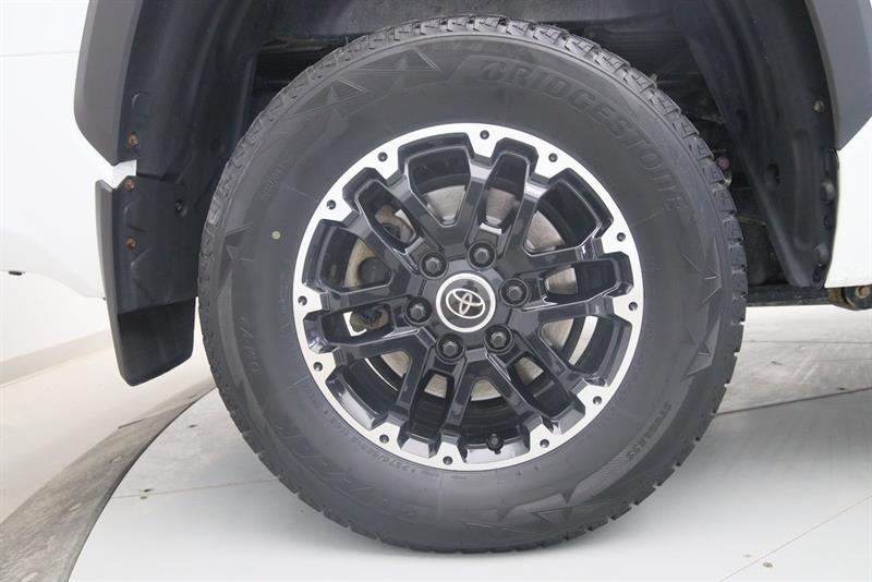 toyota Tundra 2023 - 16