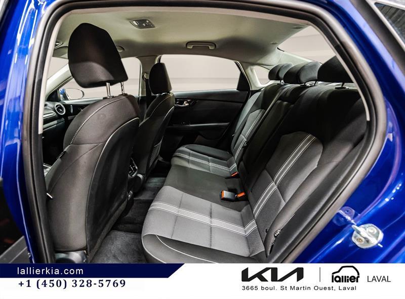 2022 Kia Forte - Image 13