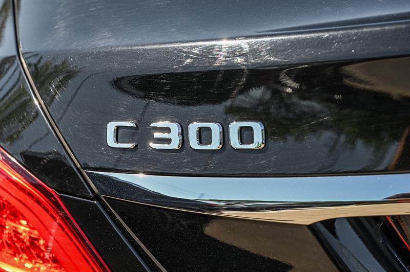 2020 Mercedes-Benz C-Class - Image 13