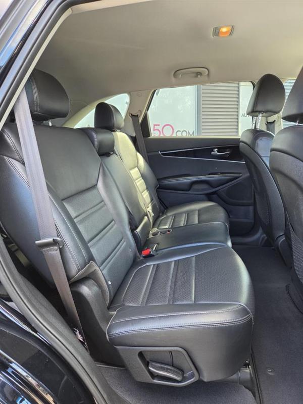 kia Sorento 2019 - 12
