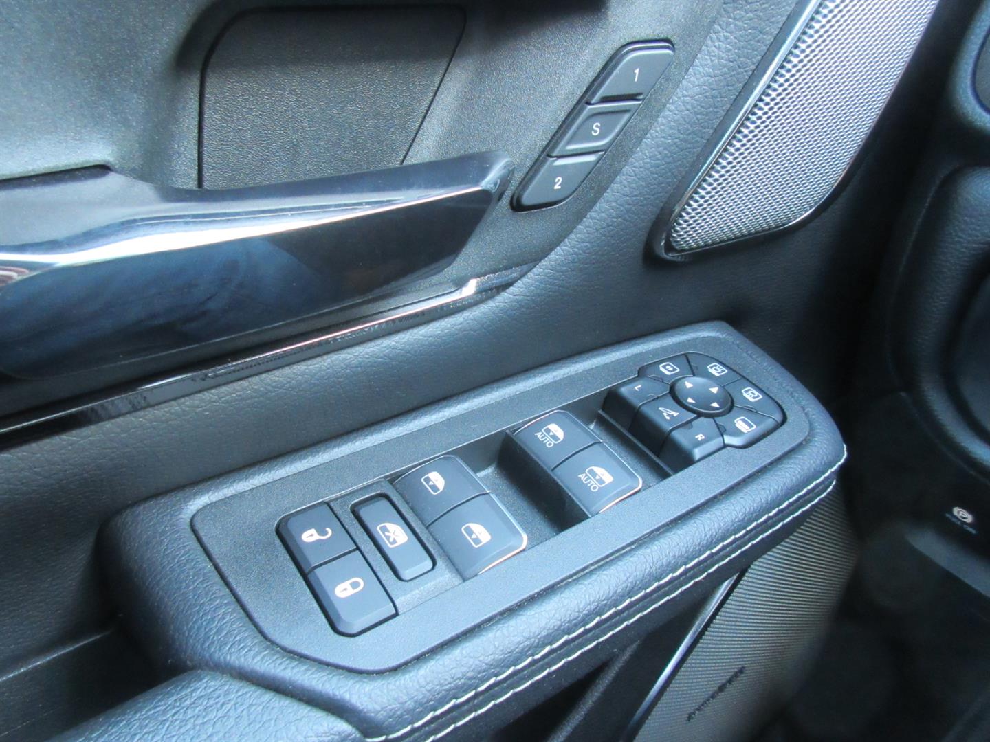 ram 1500 2025 - 27
