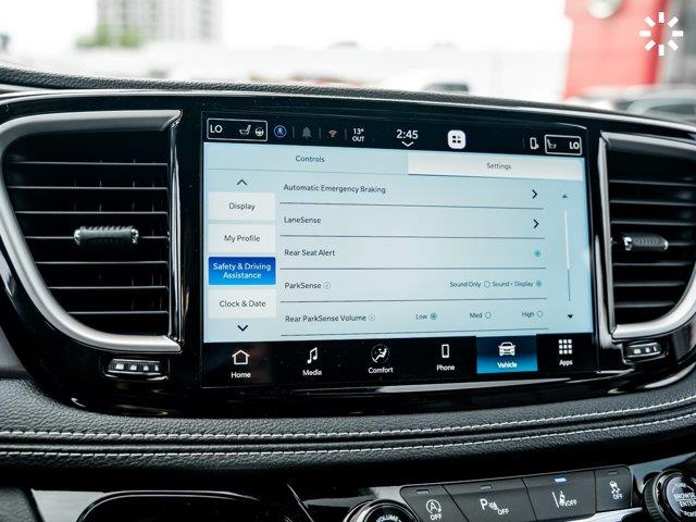 chrysler Pacifica 2026 - 27