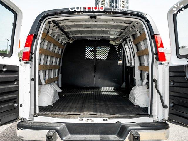gmc Fourgonnette Savana utilitaire 2023 - 7