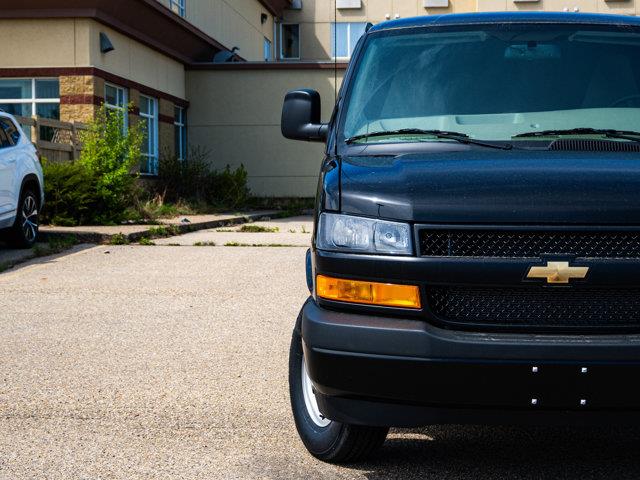 chevrolet Express Cargo Van 2026 - 6