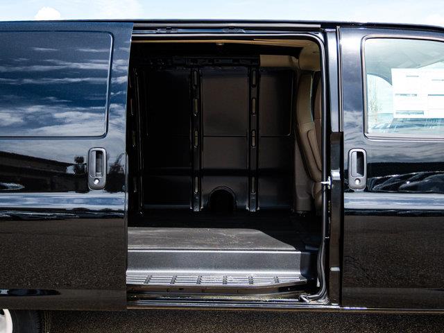 chevrolet Express Cargo Van 2026 - 24