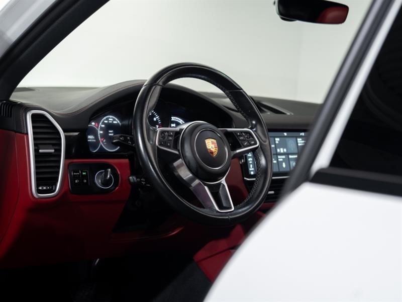 porsche Cayenne 2019 - 16