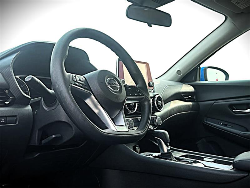 nissan Sentra 2023 - 12