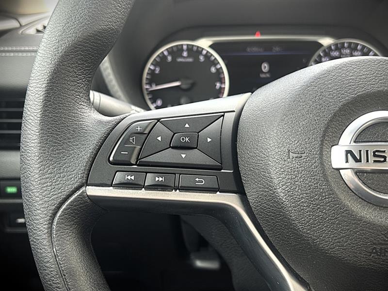 nissan Sentra 2023 - 16