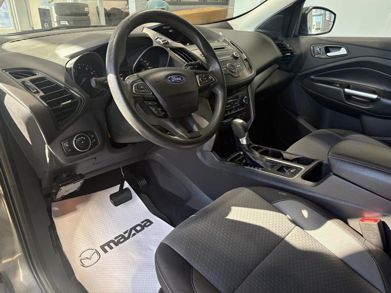 ford Escape 2017 - 10