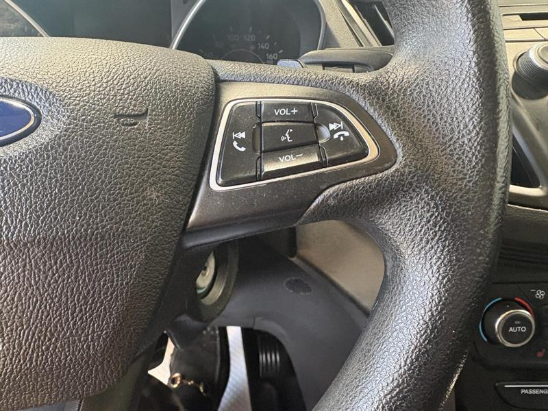 ford Escape 2017 - 16