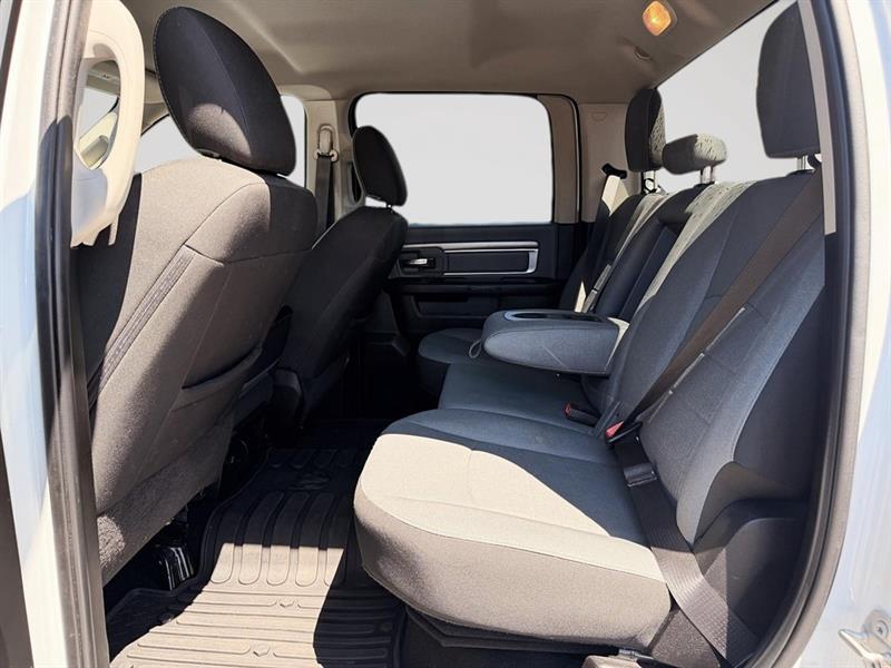 ram 1500 Classic 2023 - 12