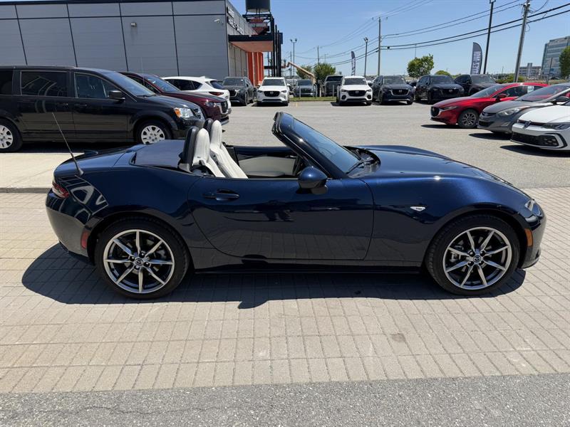 mazda MX-5 2022 - 10