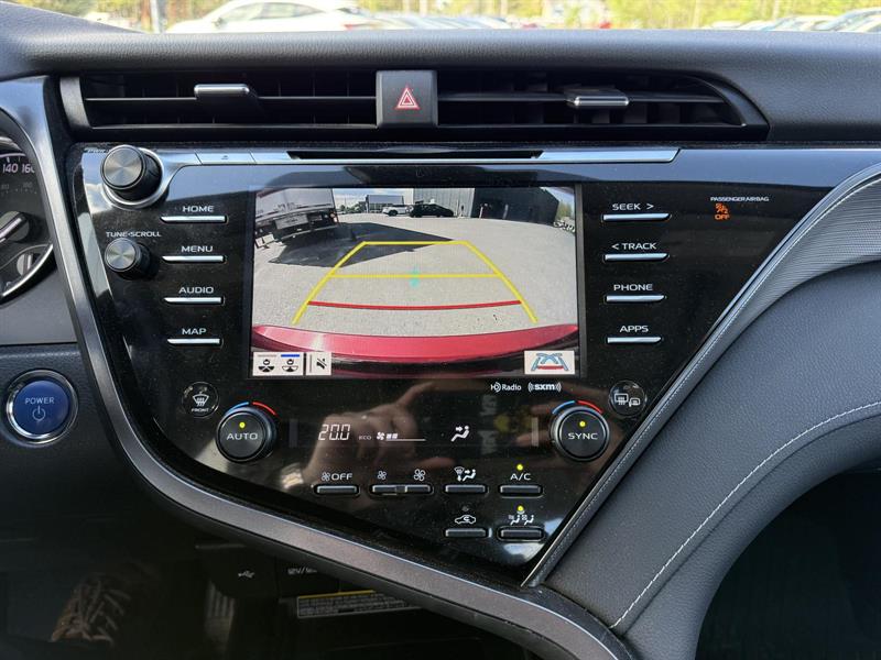toyota Camry 2020 - 21