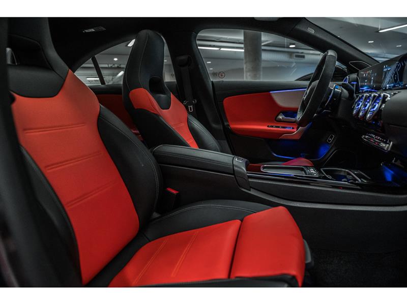 mercedes-benz CLA 35 AMG 2025 - 30