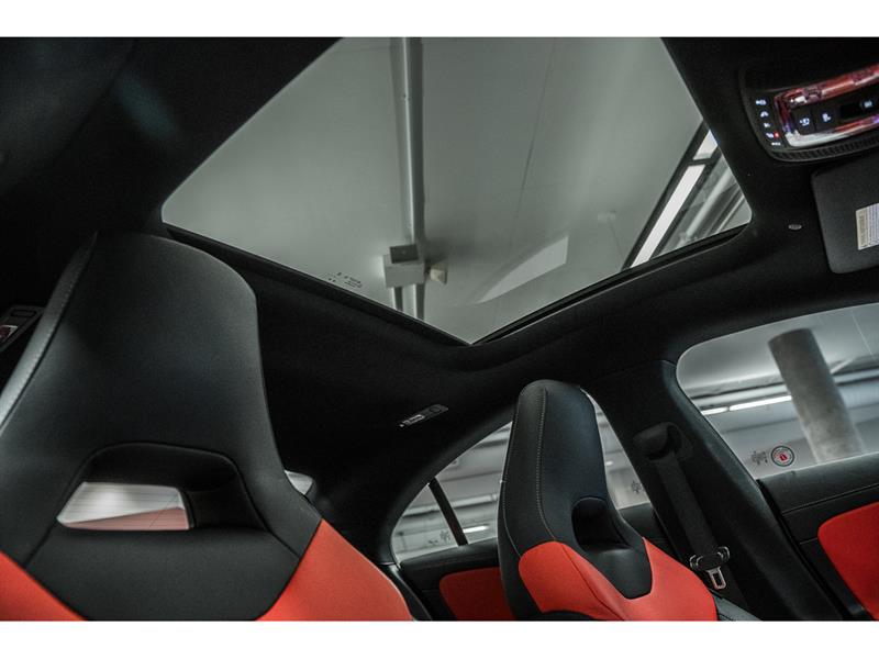 mercedes-benz CLA 35 AMG 2025 - 31