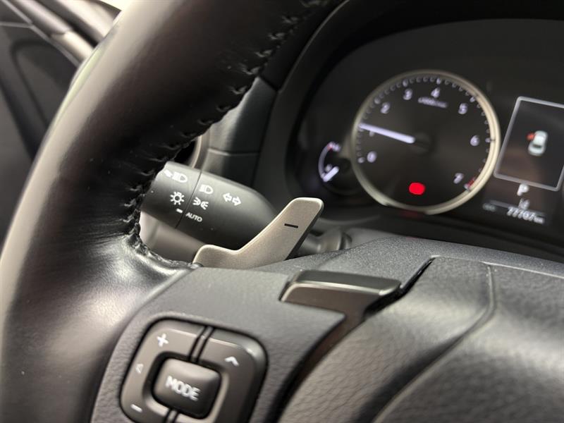 lexus IS 2021 - 21