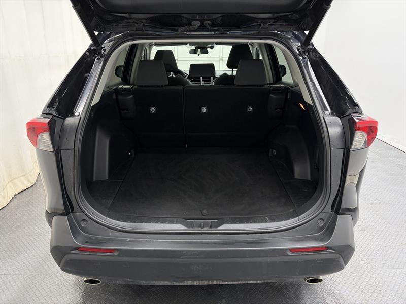 toyota RAV4 2021 - 8