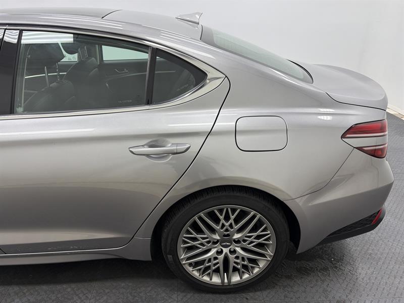 genesis G70 2022 - 4