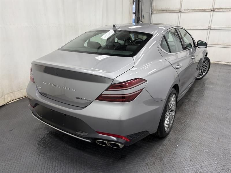 genesis G70 2022 - 10