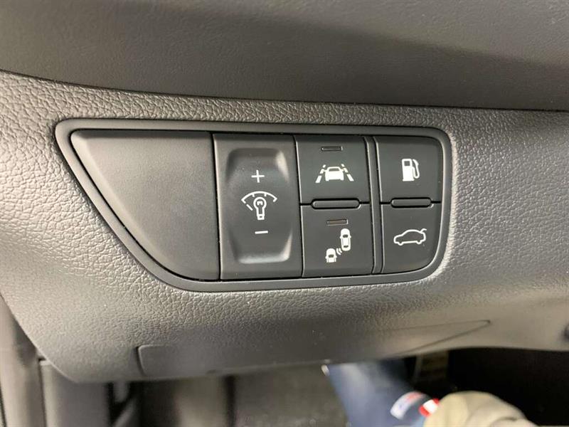 genesis G70 2019 - 14