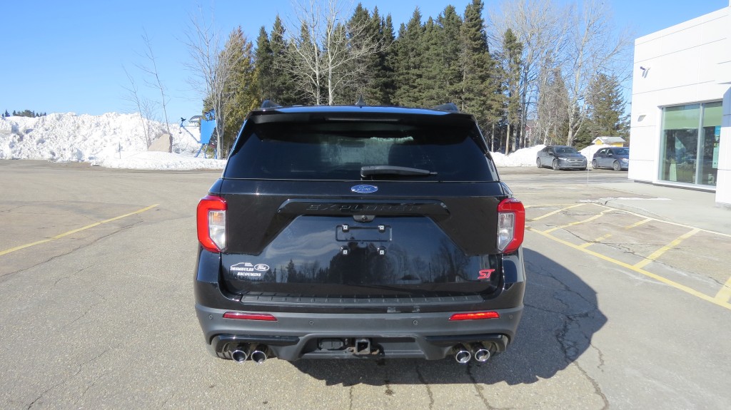 ford Explorer 2022 - 5