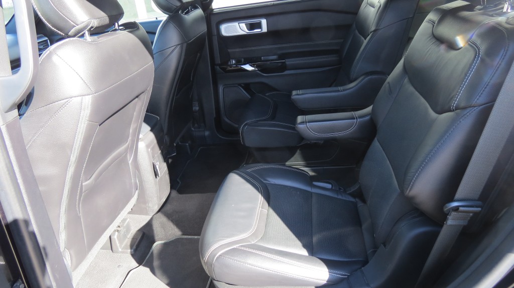 ford Explorer 2022 - 7