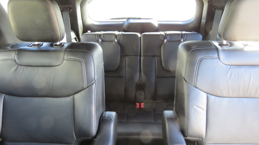 ford Explorer 2022 - 8