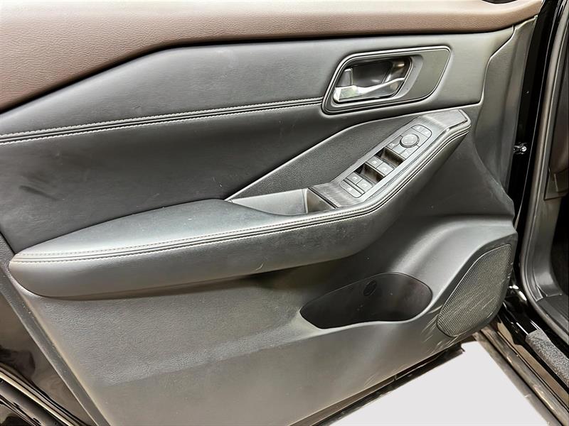 nissan Rogue 2023 - 25