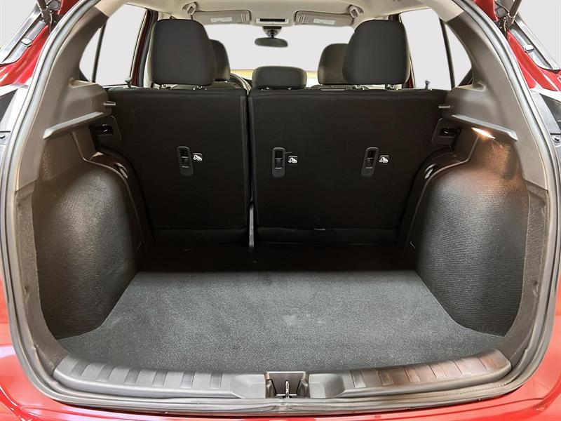 nissan Kicks Play 2025 - 12