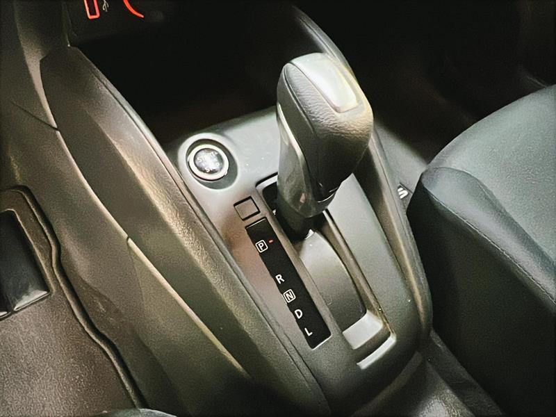 nissan Kicks Play 2025 - 13