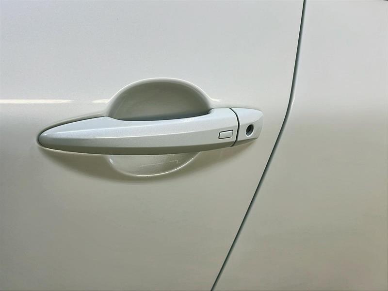 nissan Rogue 2023 - 27