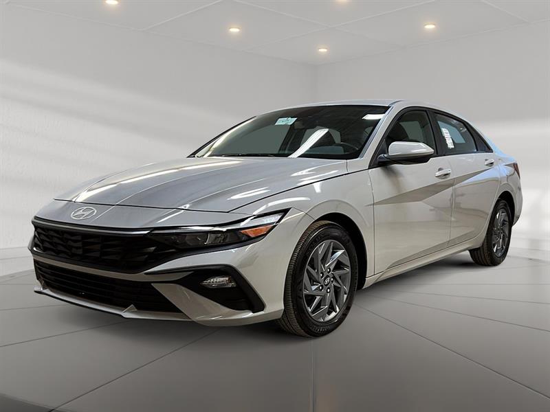 hyundai Elantra 2025