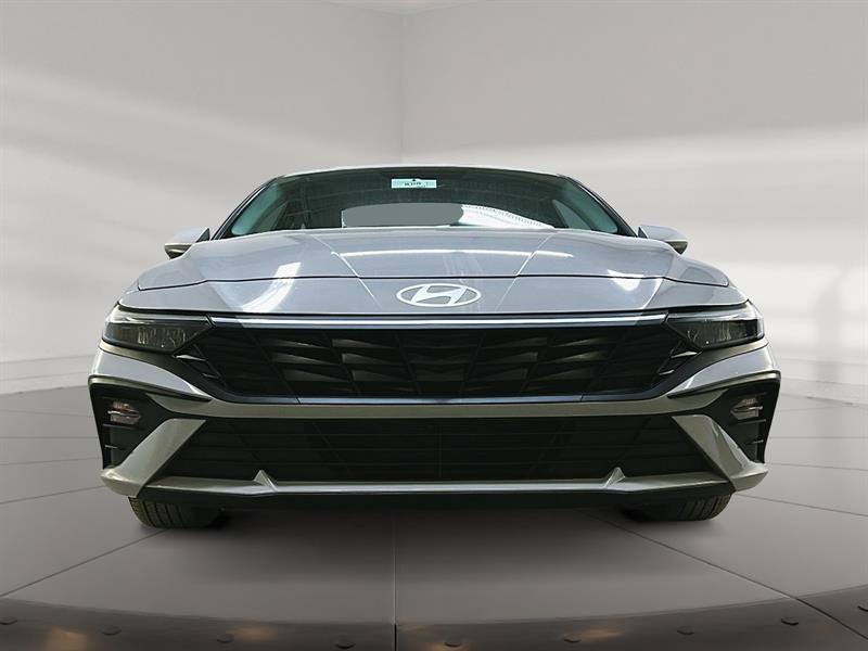 hyundai Elantra 2025 - 2