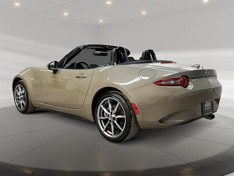 mazda MX-5 2023 - 8
