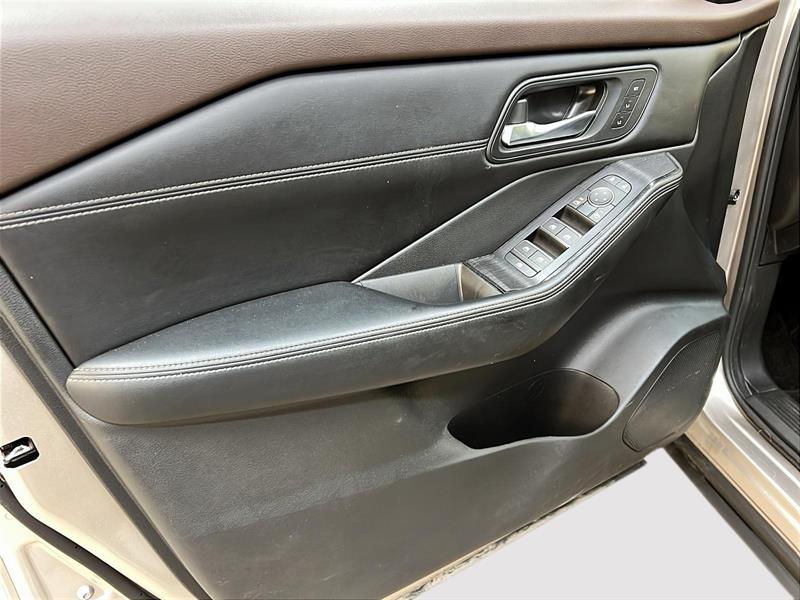 nissan Rogue 2023 - 27