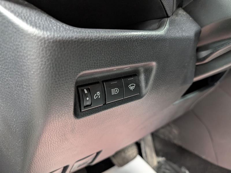toyota RAV4 2021 - 11