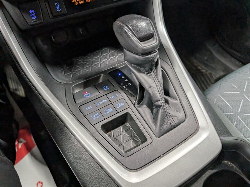 toyota RAV4 2021 - 19