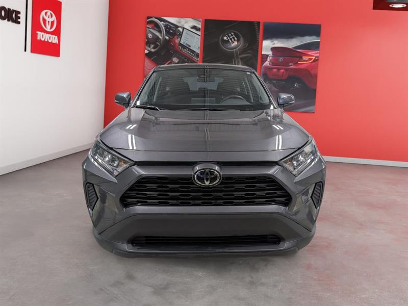 toyota RAV4 2025
