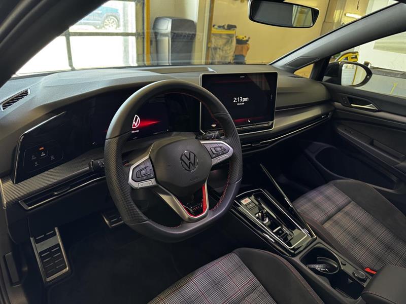 volkswagen Golf GTI 2025 - 21