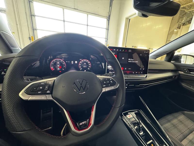 volkswagen Golf GTI 2025 - 25