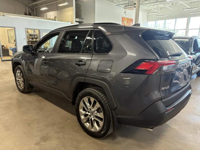 toyota RAV4 2021 - 4