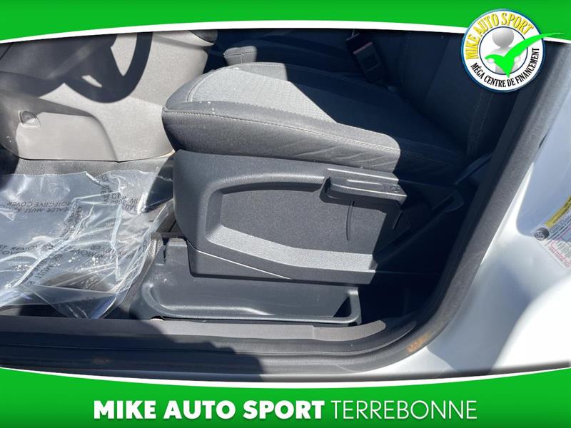ford Transit Connect 2020 - 26