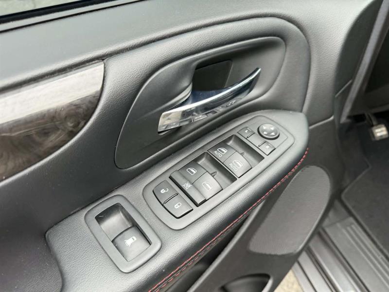 dodge Grand Caravan 2020 - 12