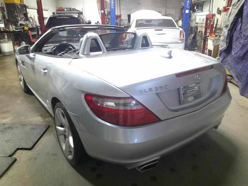 mercedes-benz SLK-Class 2012 - 5