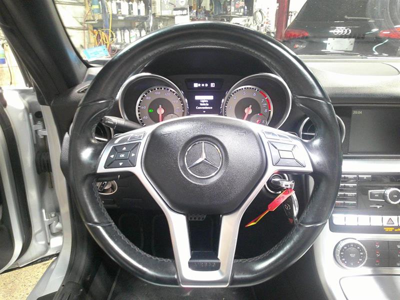 mercedes-benz SLK-Class 2012 - 12